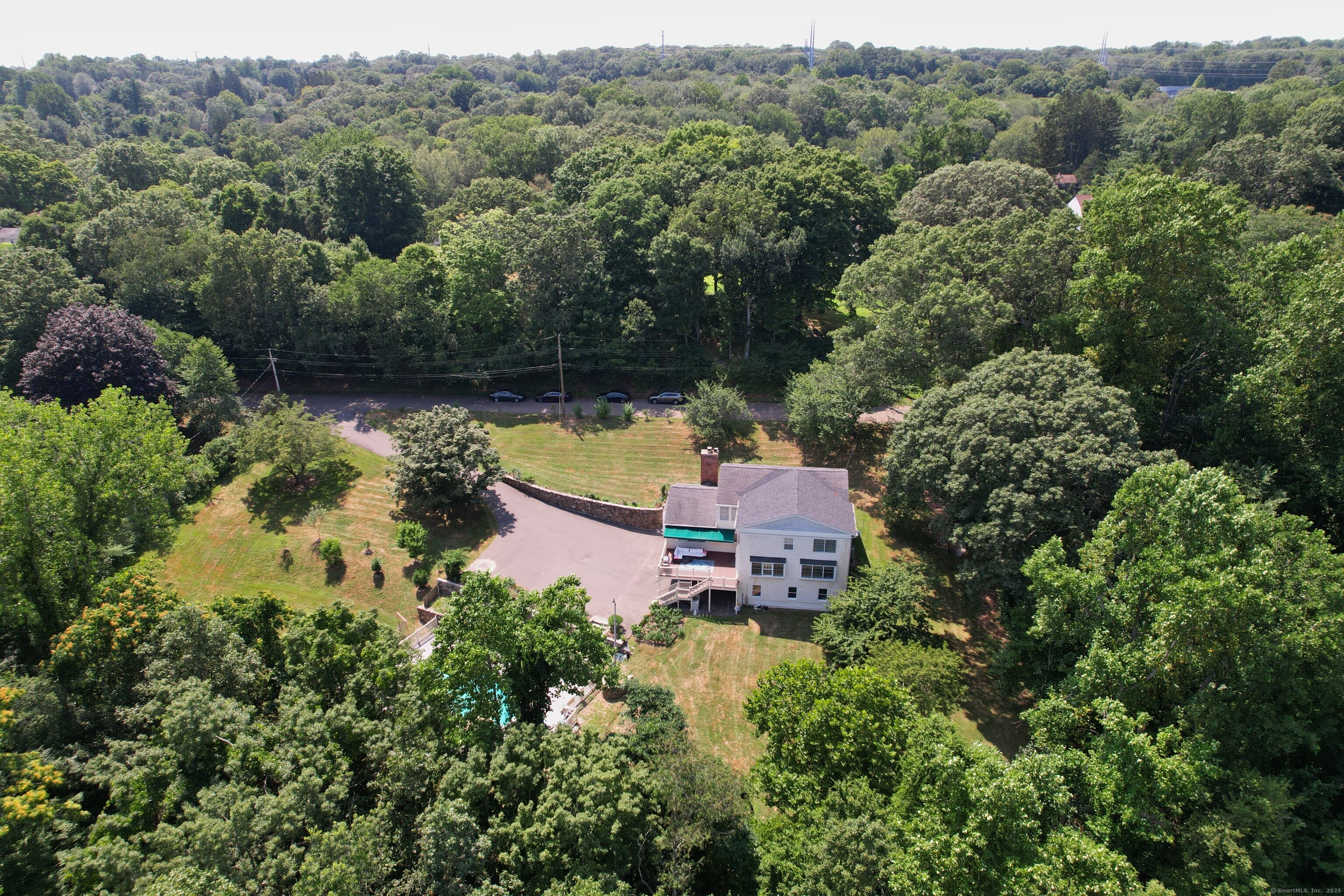 11 Ariel Road