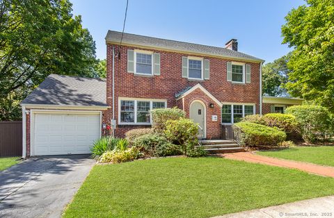 Photo of 134 Dyer Street, New Haven, CT 06511 (MLS # 24124375)