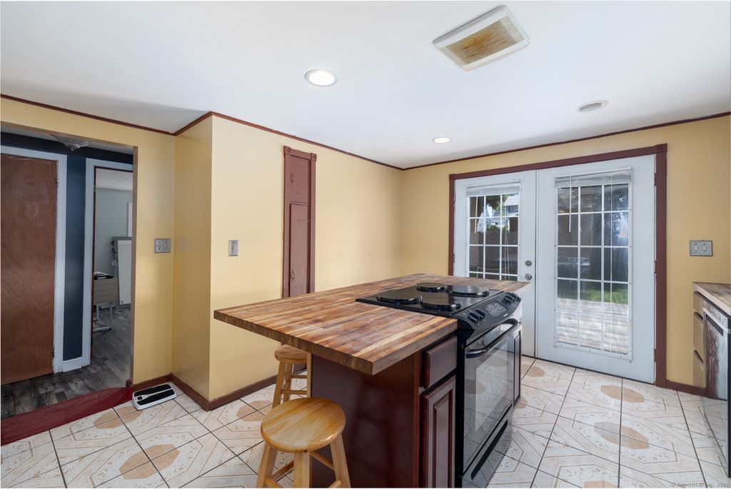 Photo of 3 Twining Avenue, Waterbury, CT 06705 (MLS # 24141615)