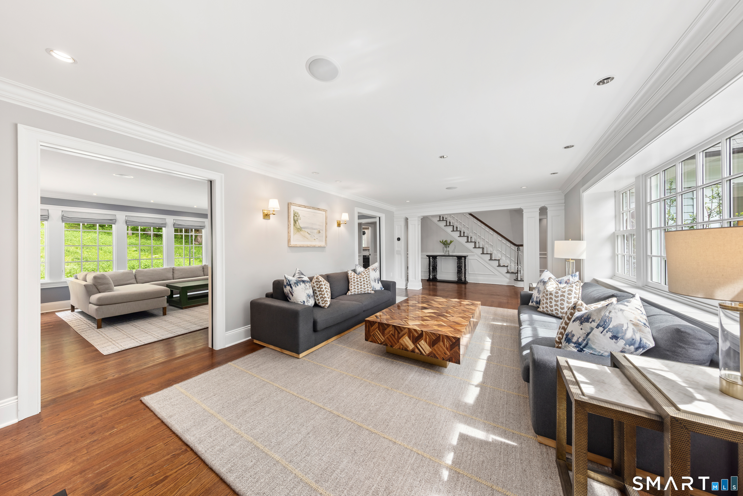 99 Hickok Road