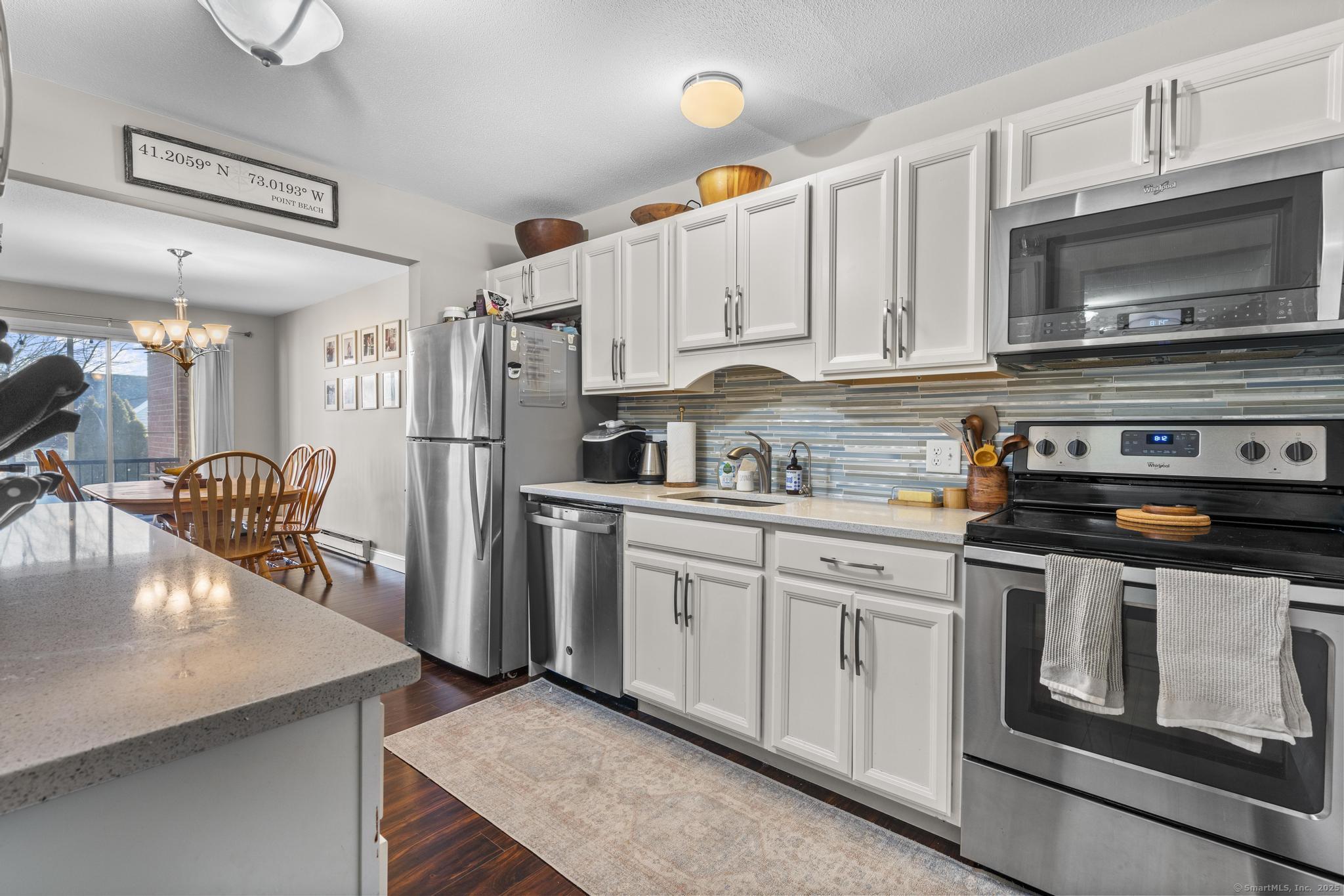 185 Melba Street #APT 210, Milford, Connecticut image 21