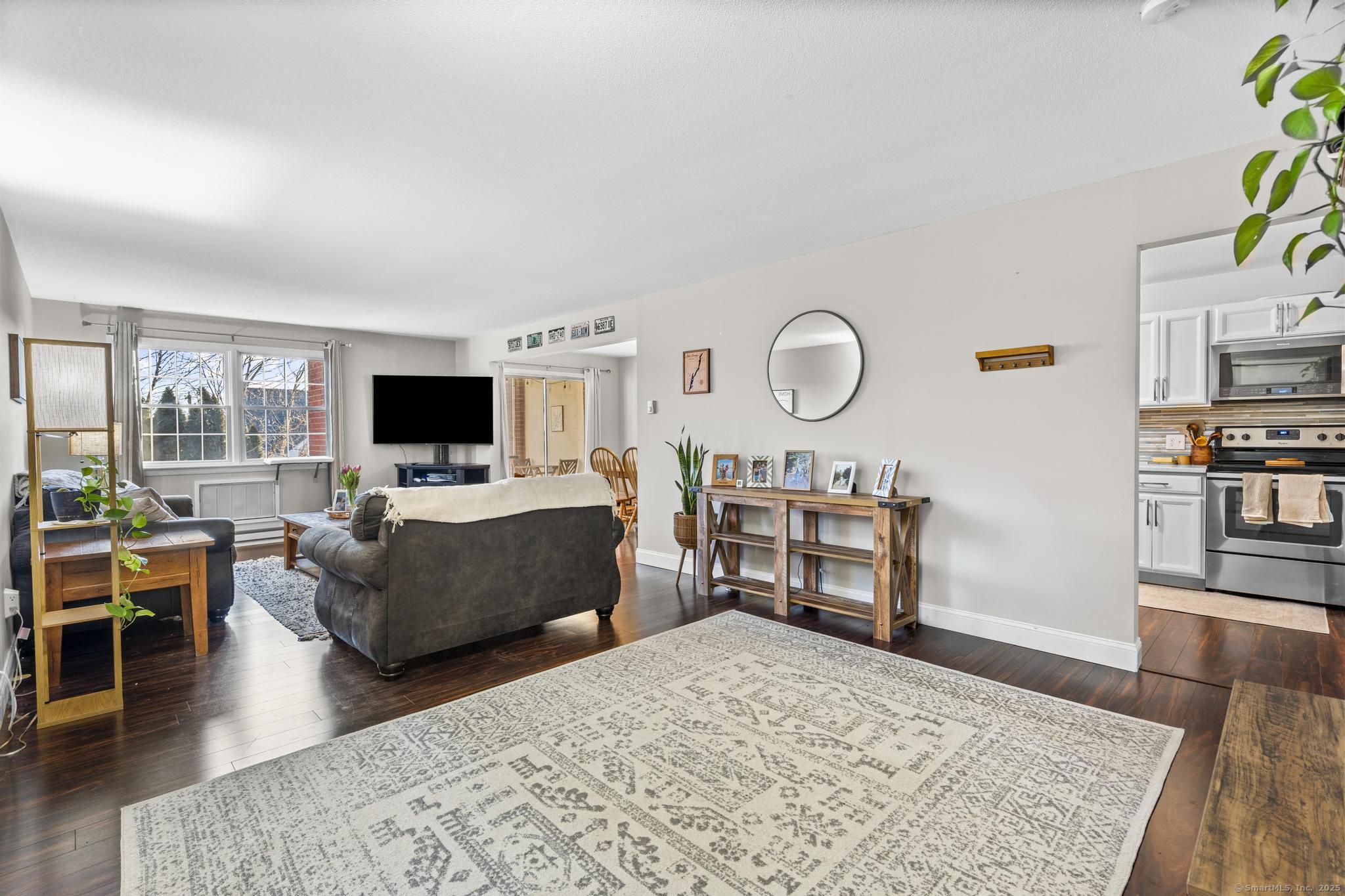 185 Melba Street #APT 210, Milford, Connecticut image 12