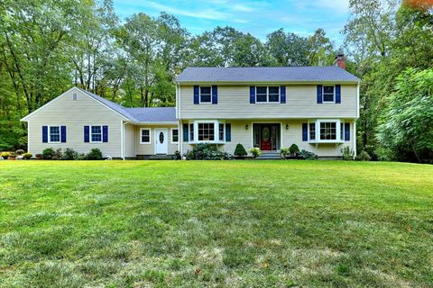 28 Seymour Road Woodbridge CT 06525