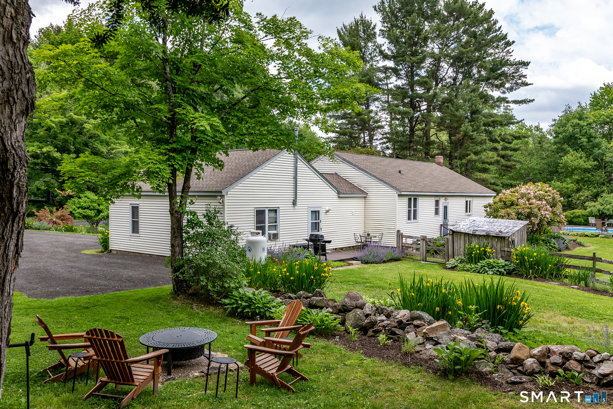 70 Reed Road