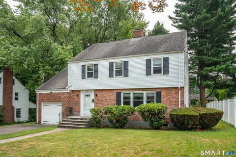 Photo of 2425 Albany Avenue, West Hartford, CT 06117 (MLS # 24192627)