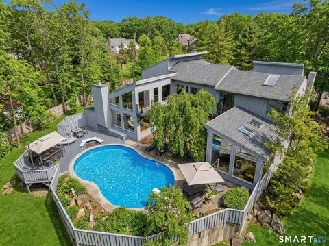 Photo of 66 Dogwood Lane, Trumbull, CT 06611 (MLS # 24164110)