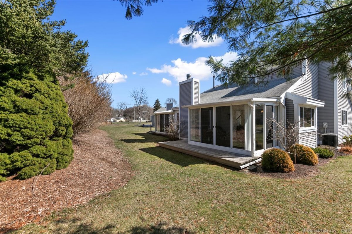 367 Main Street #15, Old Saybrook, Connecticut image 25