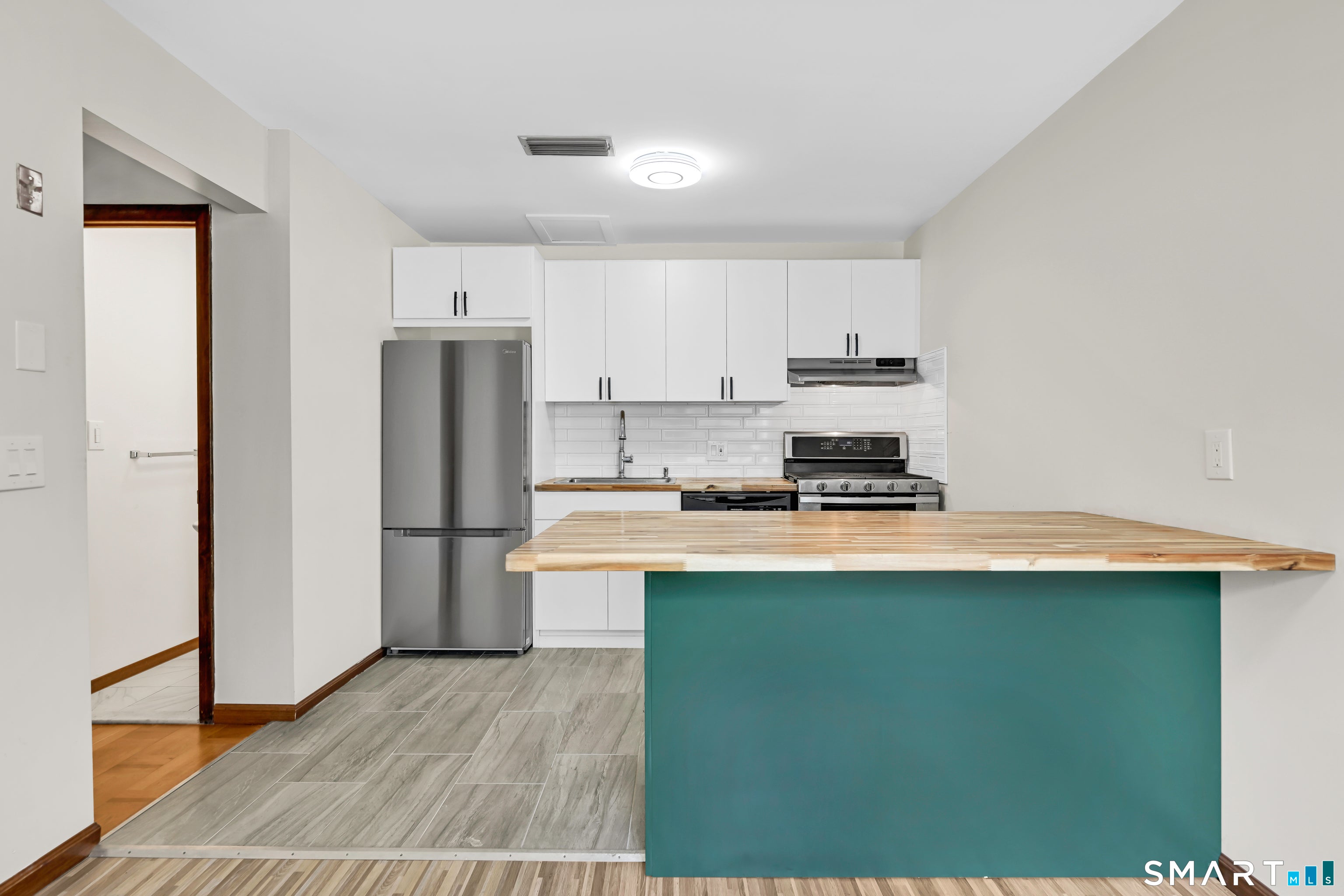 27 Cottonwood Road 27