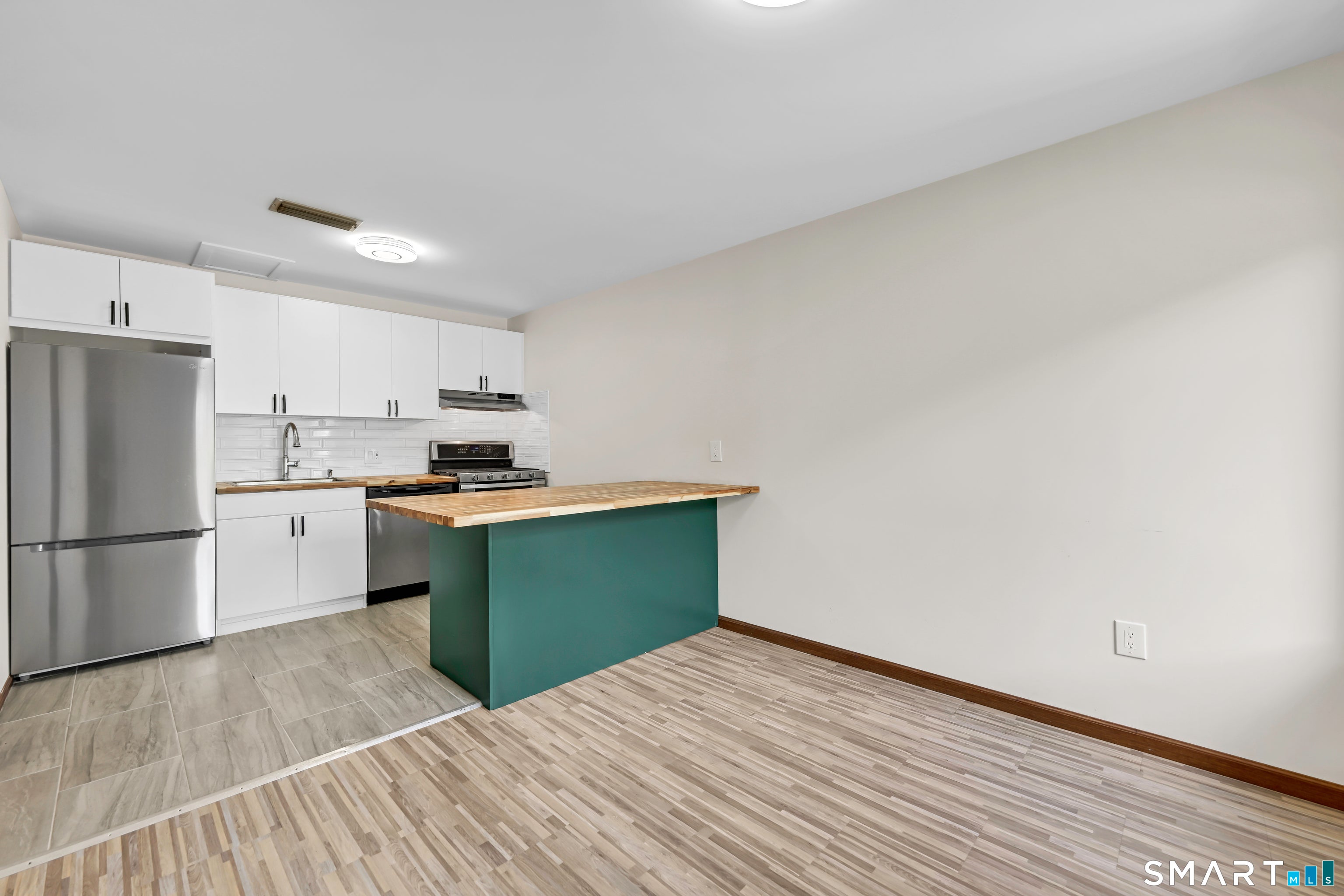 27 Cottonwood Road 27