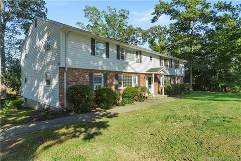 Tiny photo for 280 E Main Street #APT A2, Clinton, CT 06413 (MLS # 24137546)