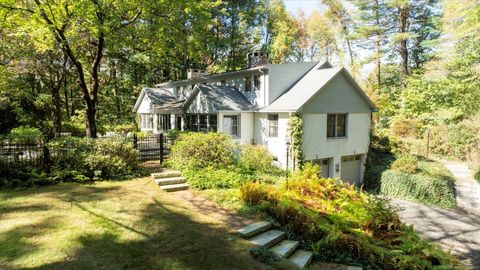 Tiny photo for 572 Huckleberry Hill Road, Avon, CT 06001 (MLS # 24132956)