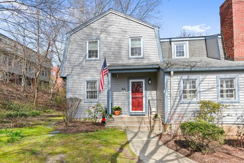 Townhouse in Fairfield CT 30 Paisley Lane.jpg