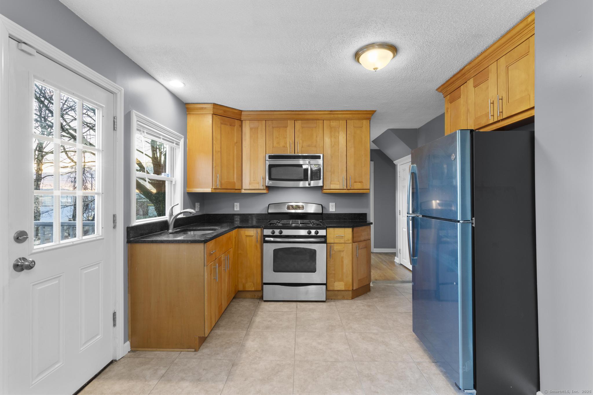 170 London Drive, Hamden, Connecticut image 10