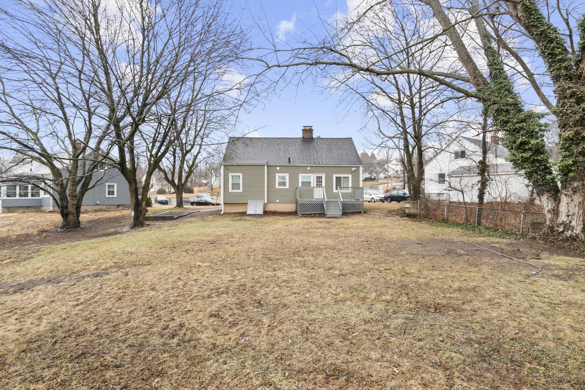170 London Drive, Hamden, Connecticut image 4