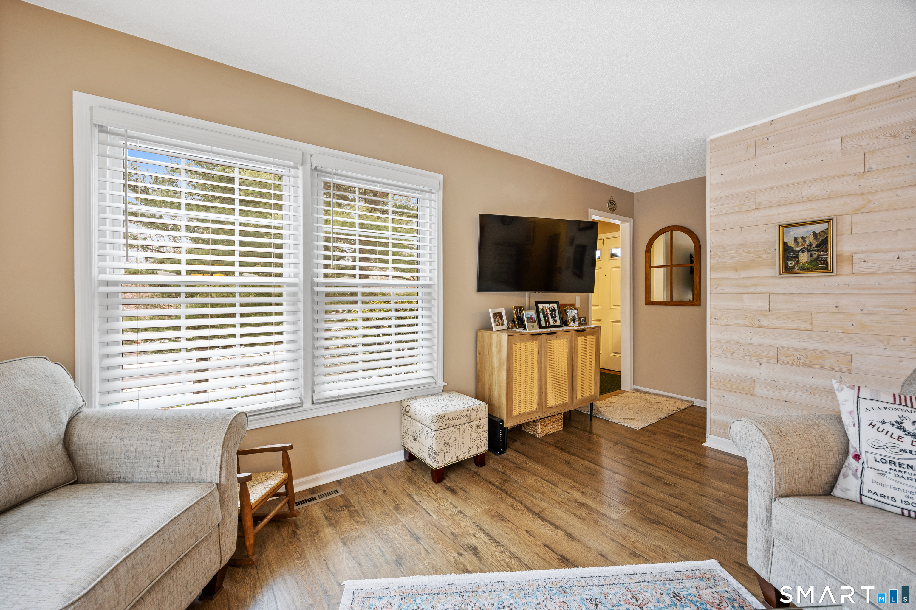 186 Foxbridge Village Road 186