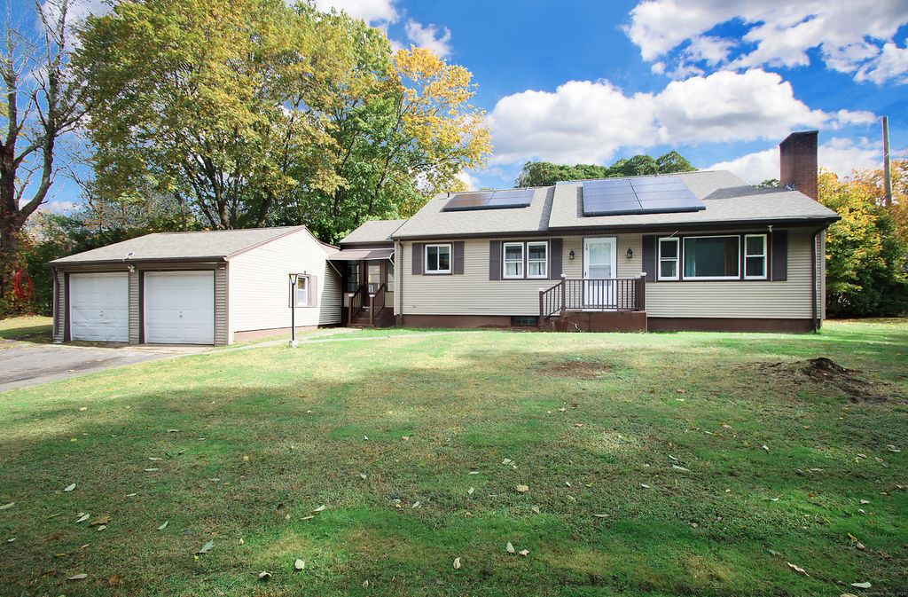 Photo of 19 Dogwood Lane, Meriden, CT 06450 (MLS # 24135420)