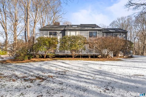 Tiny photo for 211 Pinewood Road, Stamford, CT 06903 (MLS # 24145203)