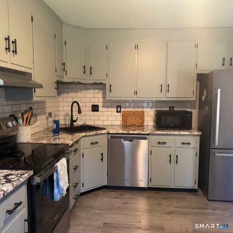 Tiny photo for 150 Burritt Street #6J, Southington, CT 06479 (MLS # 24192004)