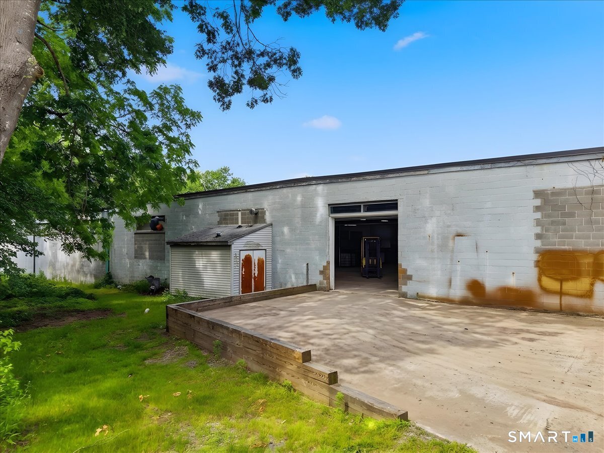 36 Plains Road