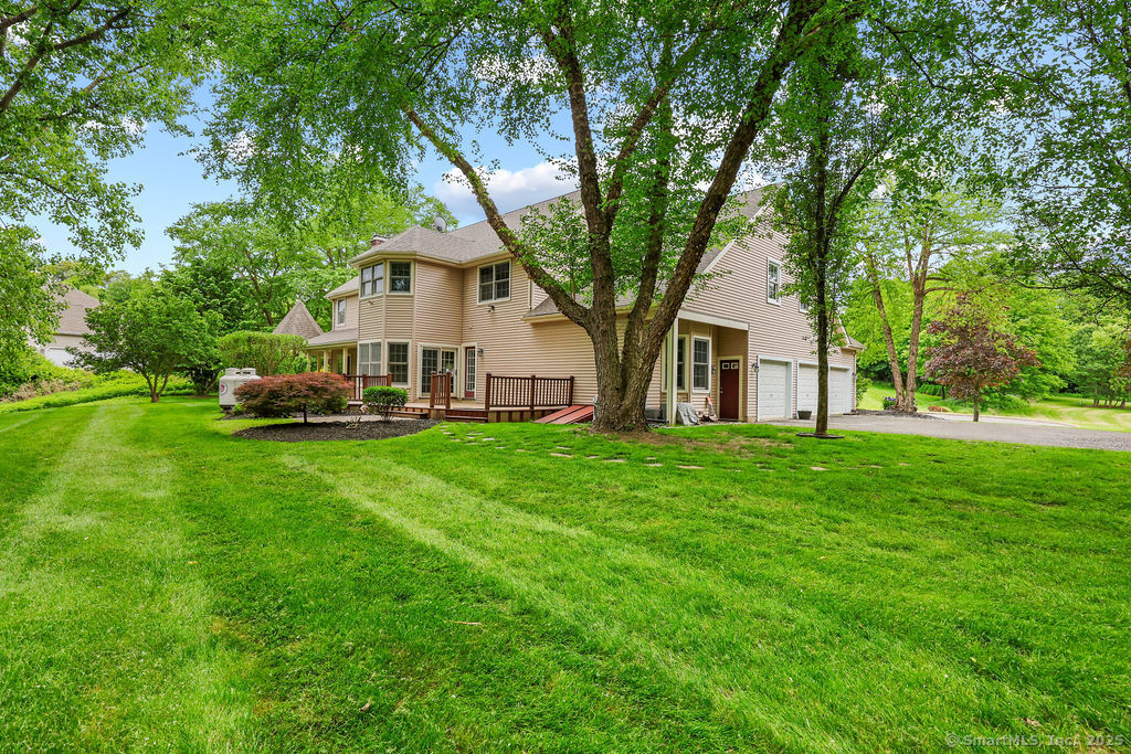 657 Tamarack Road