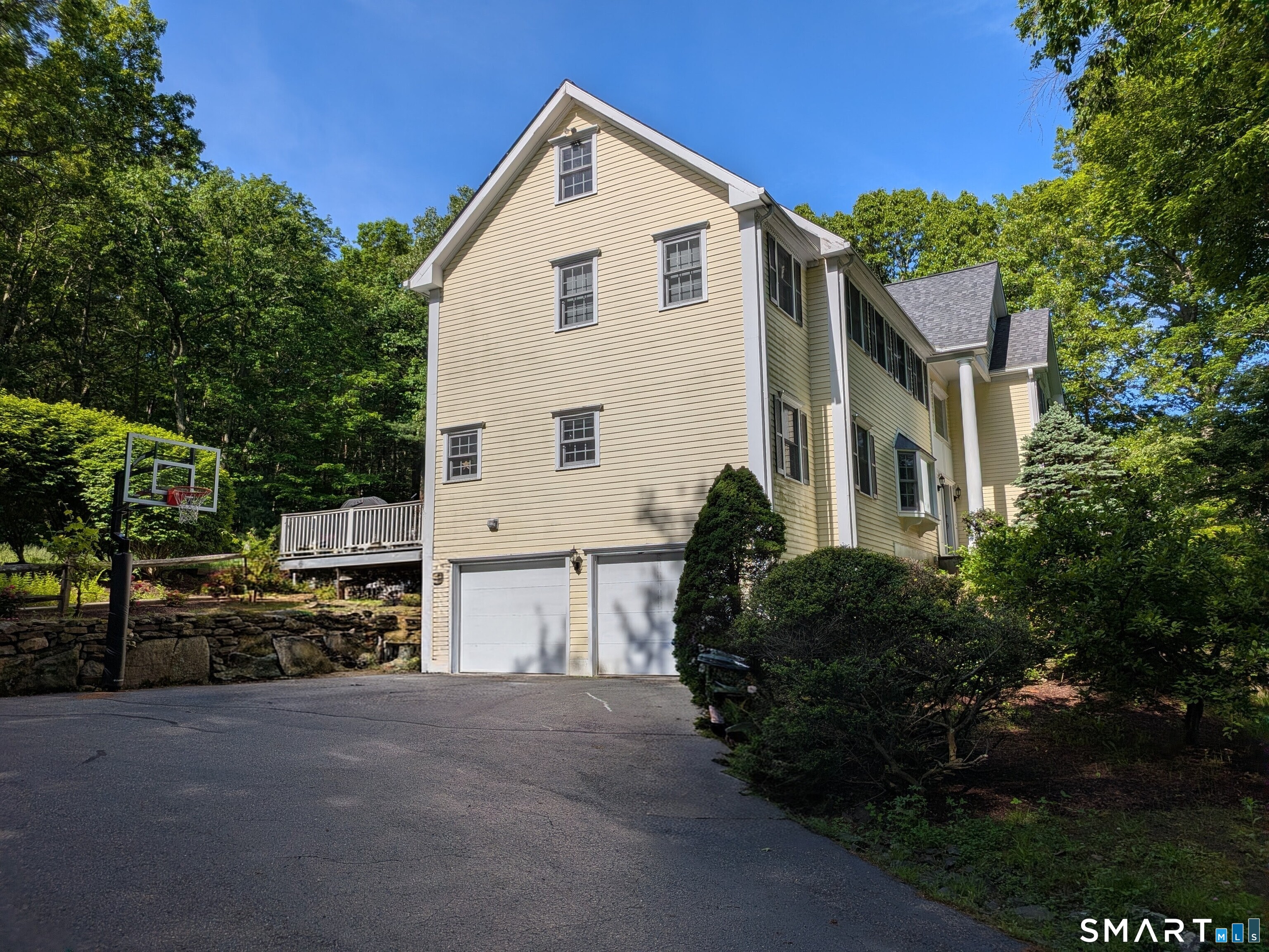 12 Carriage Hill Road