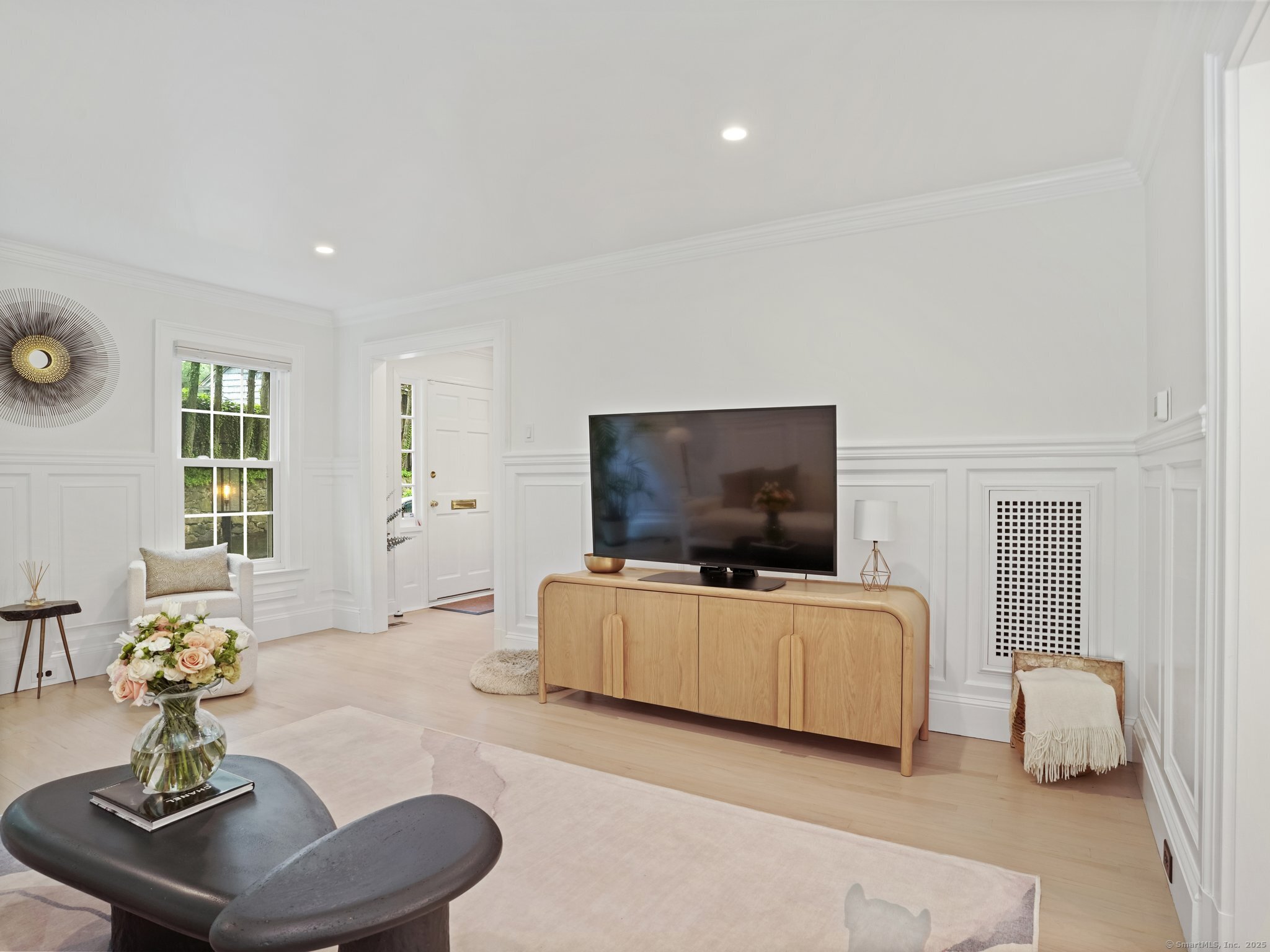 253 New Norwalk Road 5