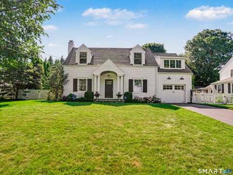 Photo of 114 Lee Drive, Fairfield, CT 06824 (MLS # 24191108)