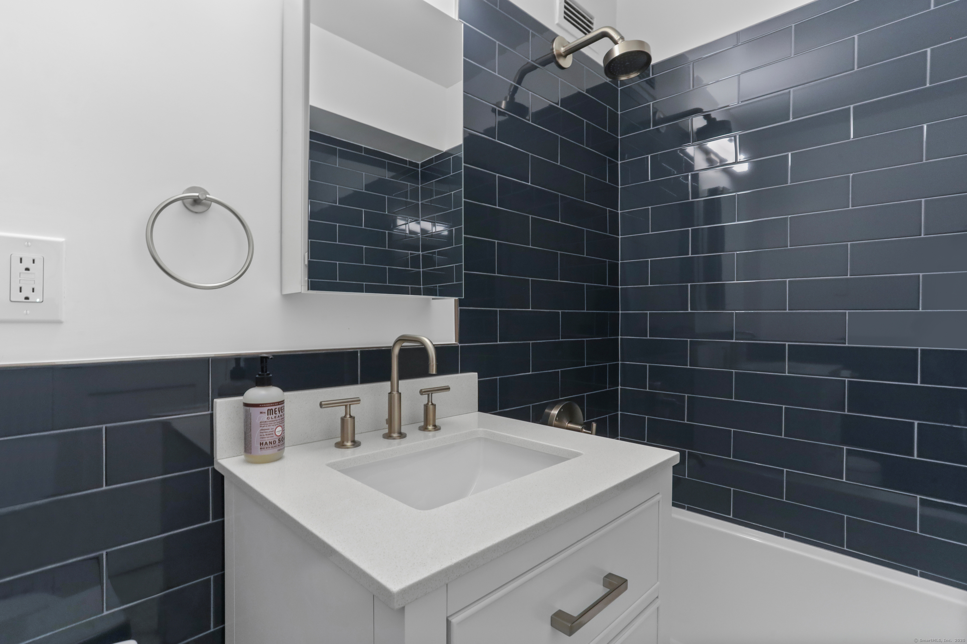 50 Lafayette Place #4E, Greenwich, Connecticut image 13