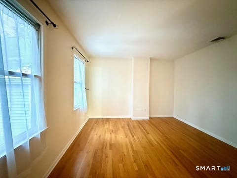 Tiny photo for 122 Summer Street #122, New Canaan, CT 06840 (MLS # 24201437)