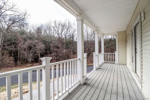 A home in New Milford