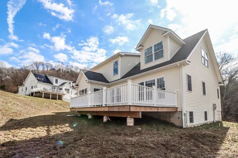 A home in New Milford