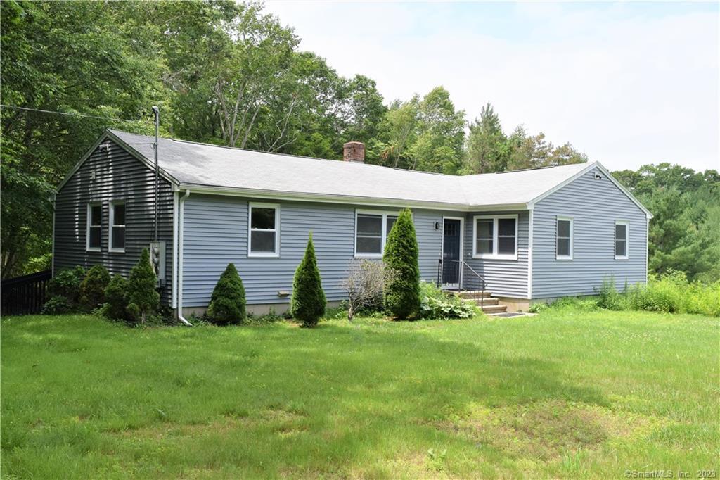 Rental Property at Paper Mill Road A, Killingworth, Connecticut - Bedrooms: 2 
Bathrooms: 1 
Rooms: 5  - $2,100 MO.