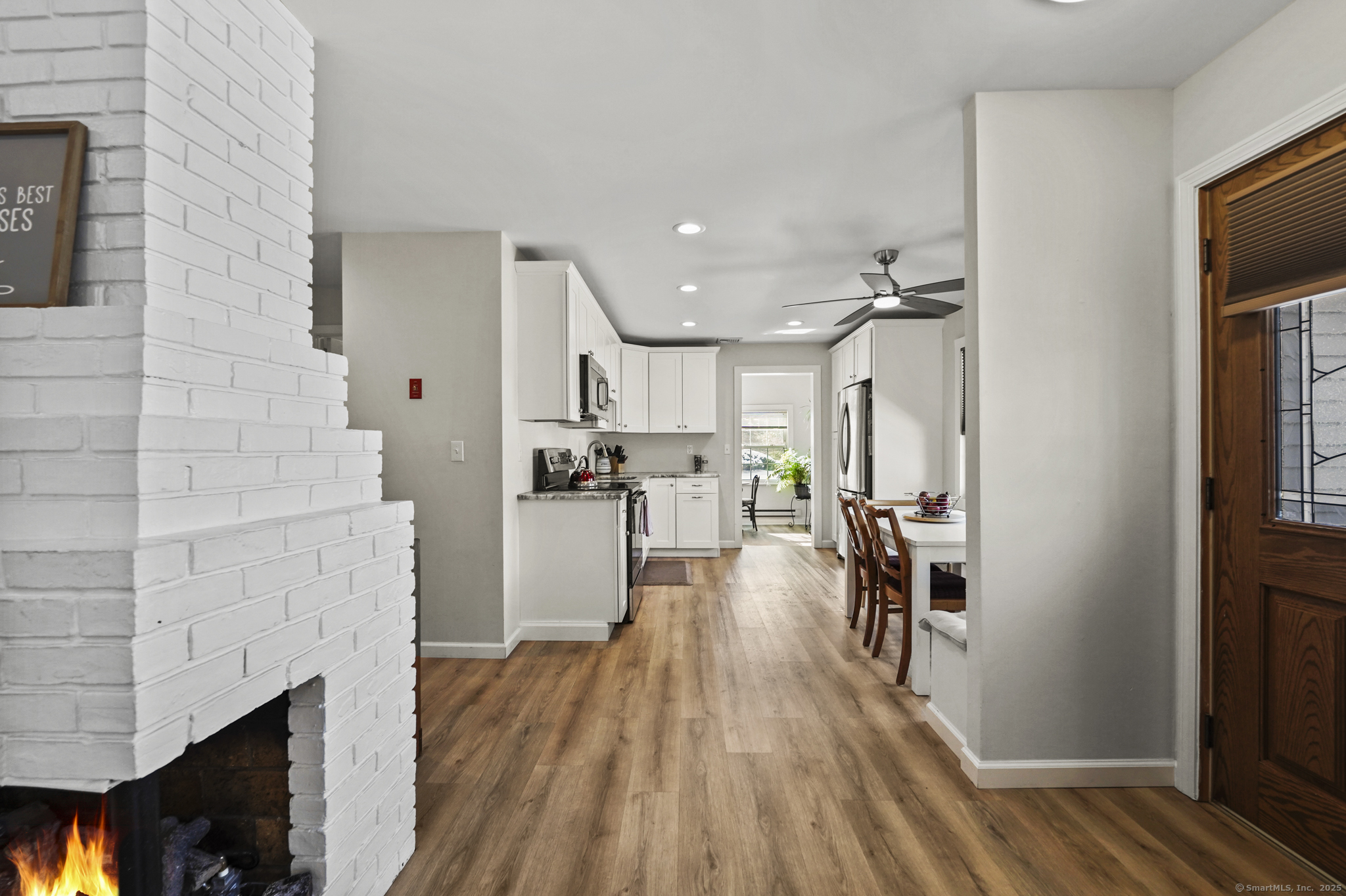 996 Oak Street, East Hartford, Connecticut image 7