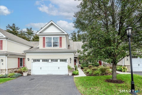 Photo of 28 Watkins Drive #28, Newtown, CT 06482 (MLS # 24212794)