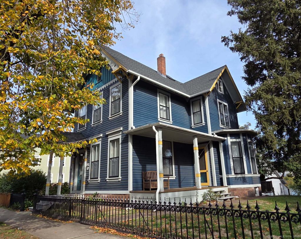 Photo of 43 E Pearl Street, New Haven, CT 06513 (MLS # 24134746)