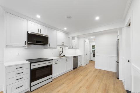 Photo of 245 Unquowa Road #APT 91, Fairfield, CT 06824 (MLS # 24136871)