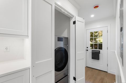 Tiny photo for 245 Unquowa Road #APT 91, Fairfield, CT 06824 (MLS # 24136871)