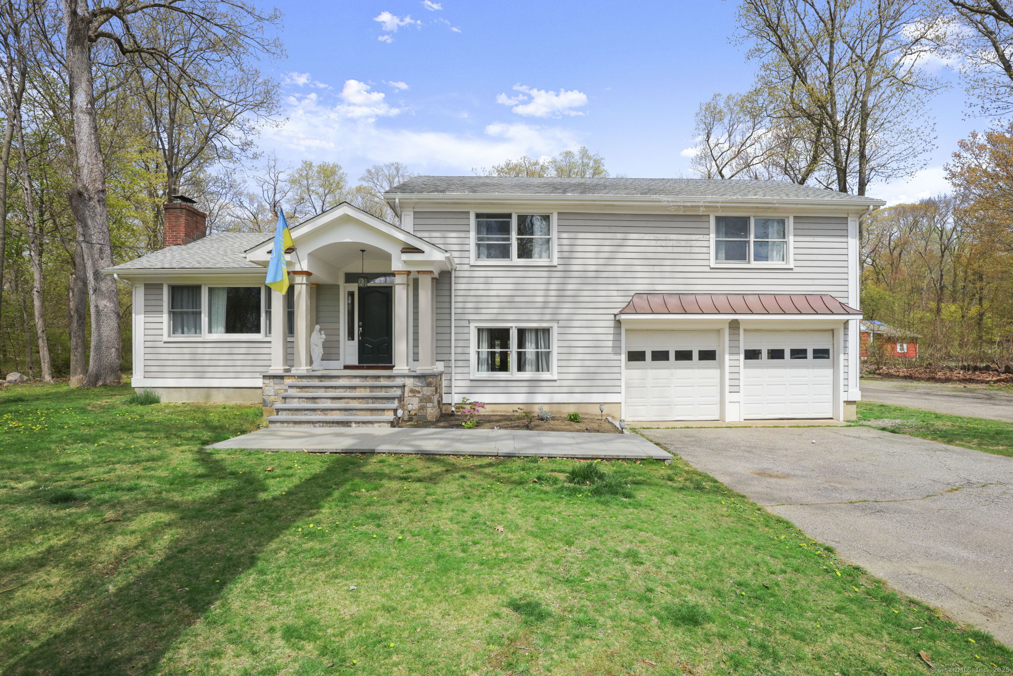 Property for Sale at Appletree Lane, Norwalk, Connecticut - Bedrooms: 3 
Bathrooms: 3 
Rooms: 7  - $985,000