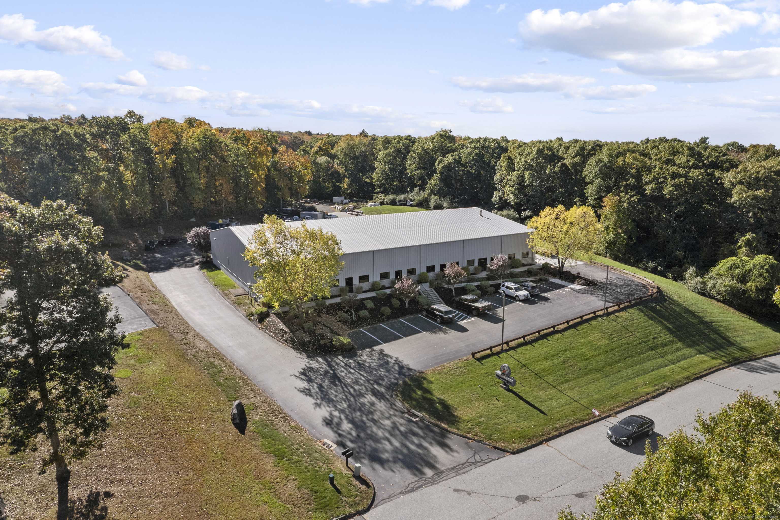 13 West Parkway B