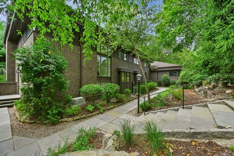 289 New Norwalk Road 22 New Canaan CT 06840