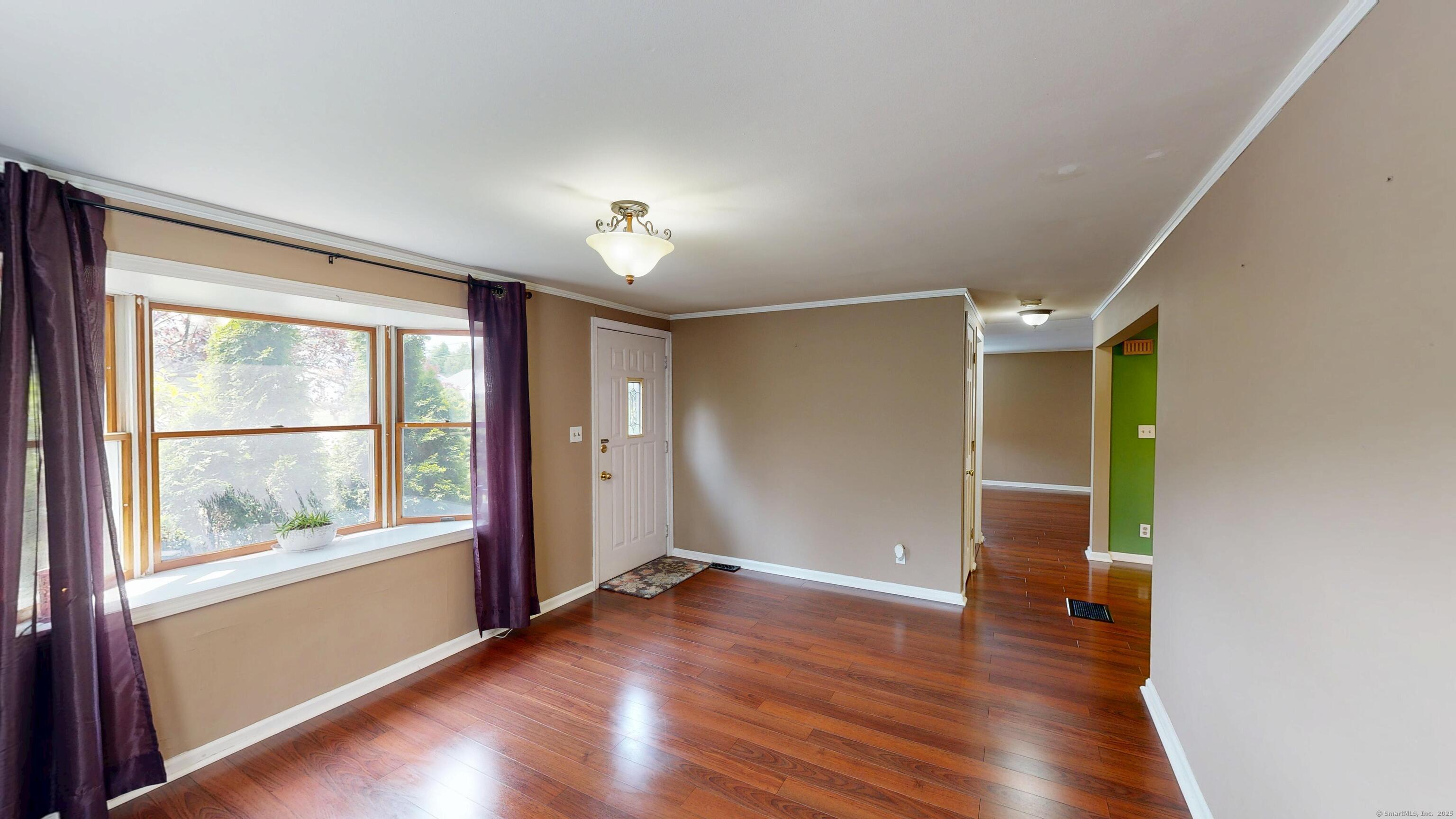 174 Round Hill Road