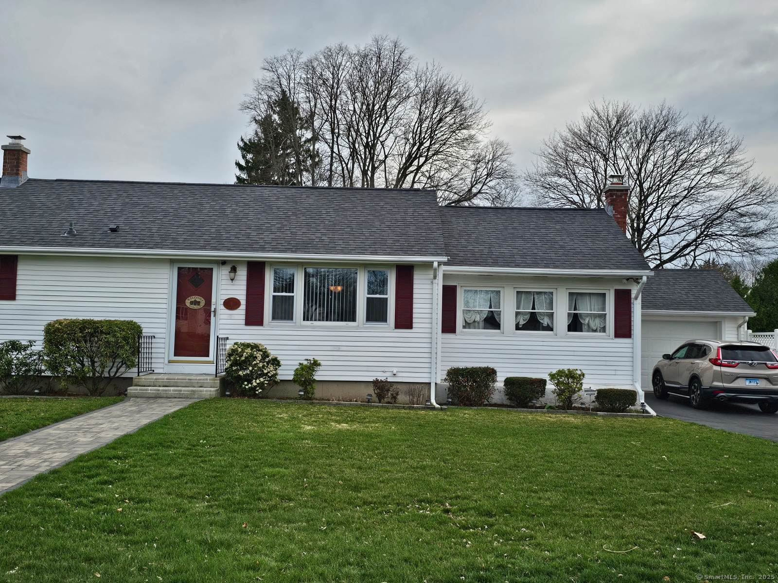 1 Graham Street, Waterford, Connecticut image 3
