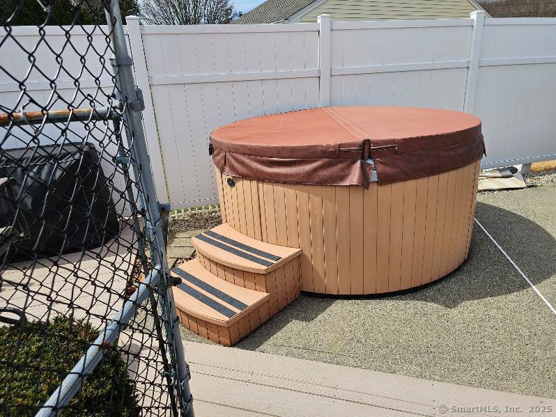 1 Graham Street, Waterford, Connecticut image 10