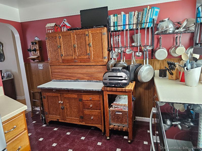 1 Graham Street, Waterford, Connecticut image 6