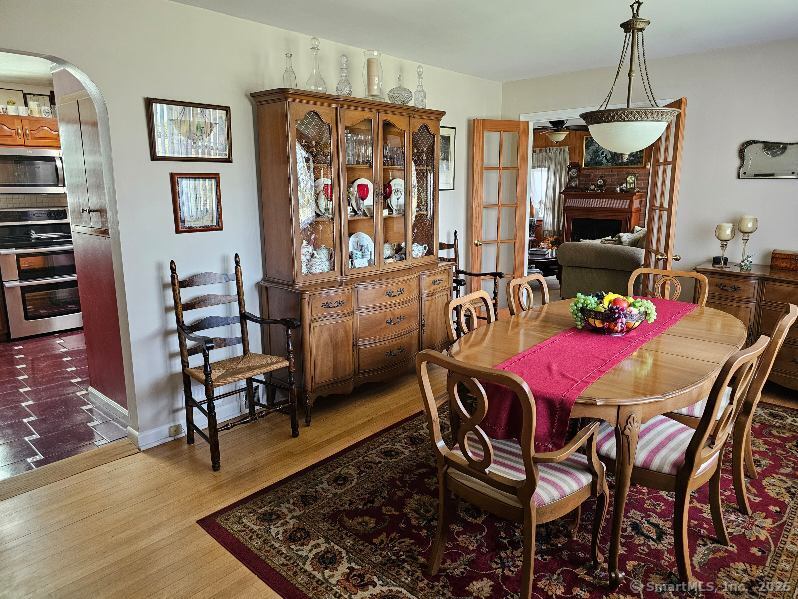 1 Graham Street, Waterford, Connecticut image 24