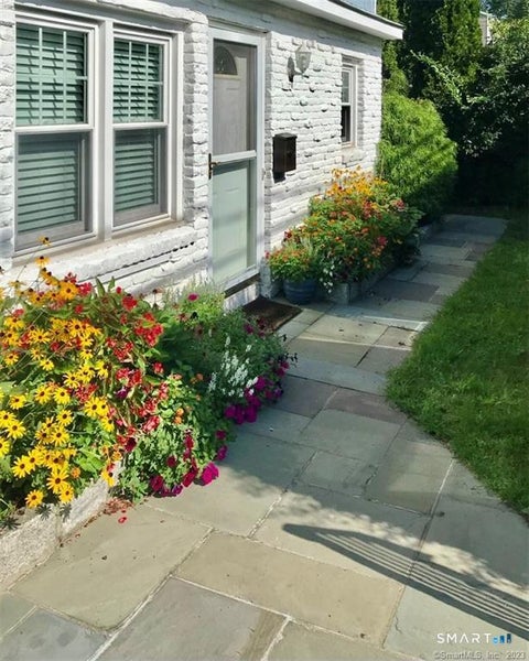 Tiny photo for 90 Highview Avenue #2nd floor, Stamford, CT 06907 (MLS # 24214527)