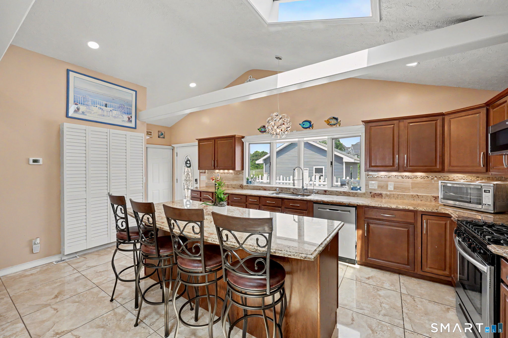 292 Cosey Beach Avenue