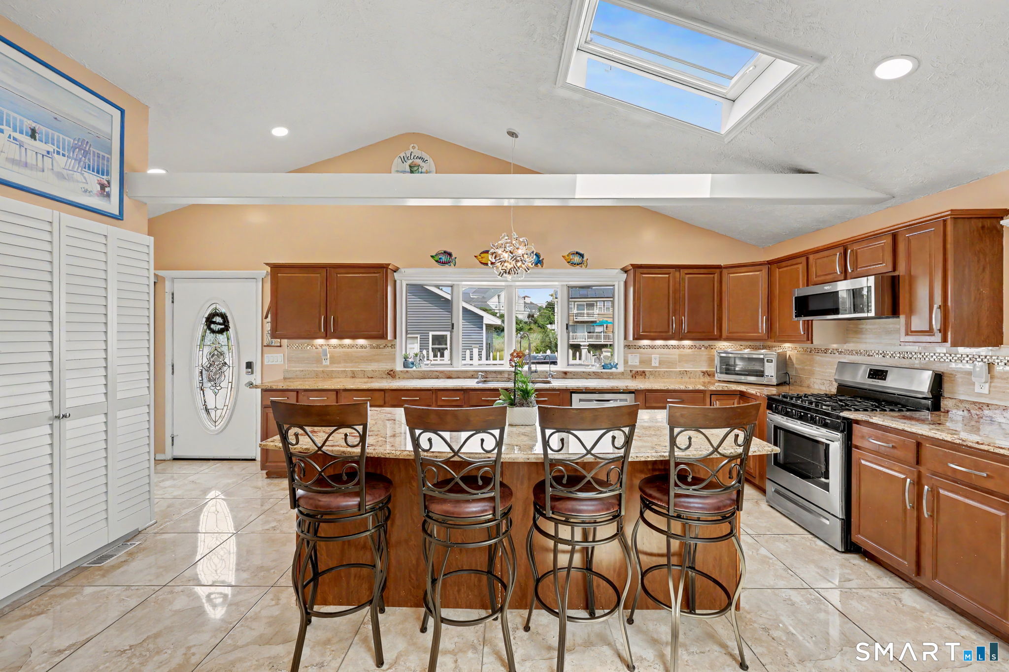 292 Cosey Beach Avenue