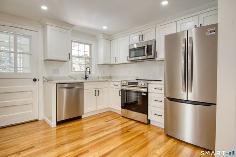 74 Dividend Road Rocky Hill CT 06067