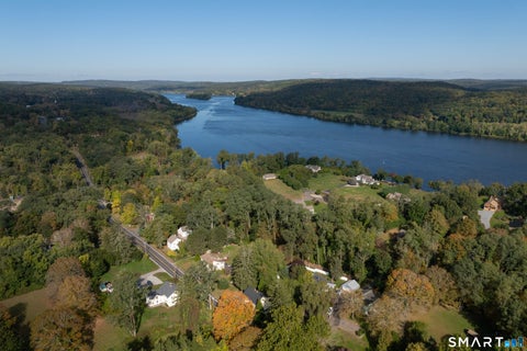 Photo for 4 Gates Way